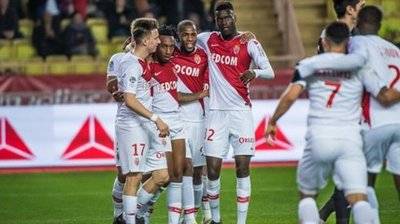 摩纳哥主场守住领先优势,取得胜利 摩纳哥主场守住领先优势,取得胜利