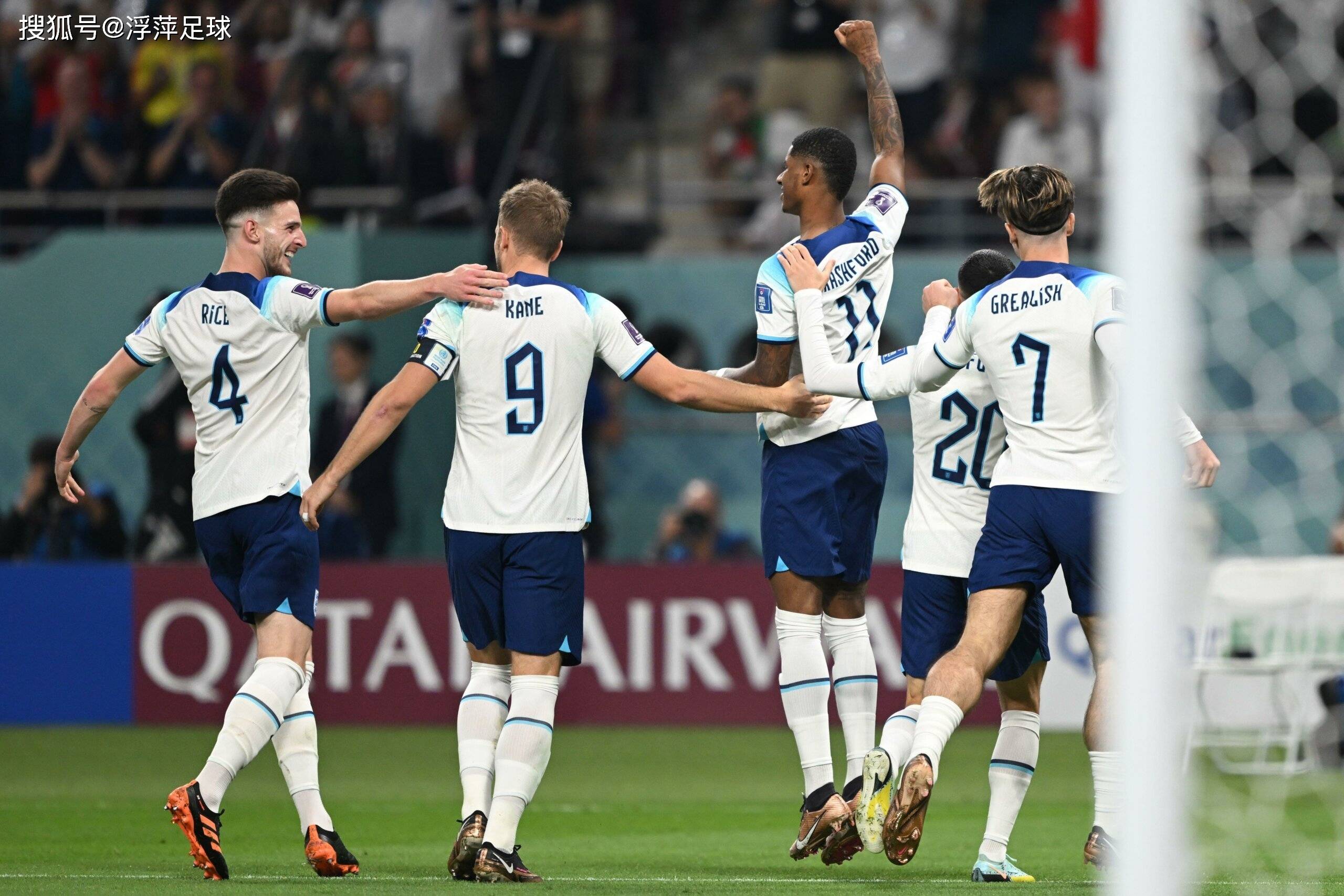 开云APP-巴西轻取英格兰,奥亚尔萨瓦尔带队取胜