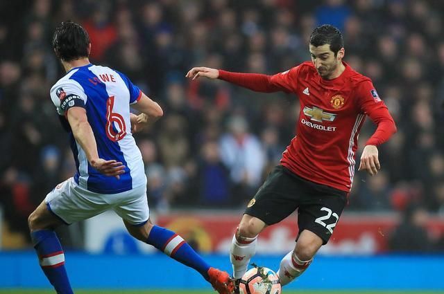 瓦伦西亚不敌对手,连续两轮不胜形势严峻 瓦伦西亚不敌对手,连续两轮不胜形势严峻