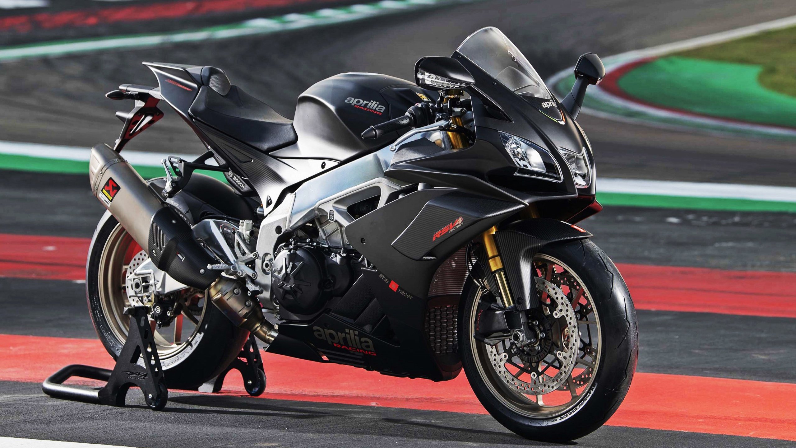 开云APP-生死战现英雄，格纳布里一锤定音，比利时鏖战带走伊朗