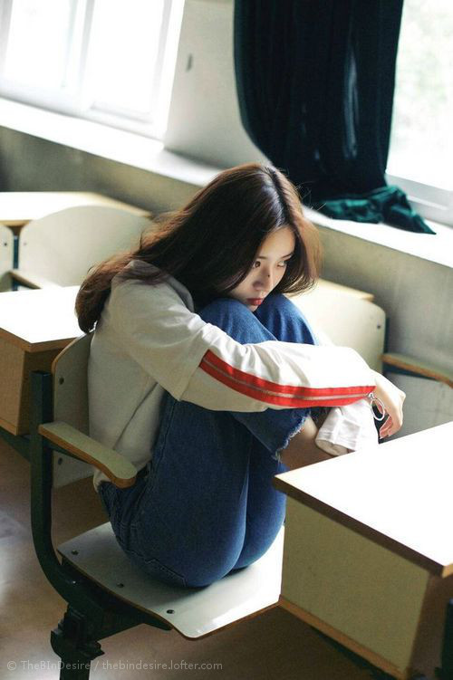 开云下载-魔法的禁飞区与神谕时刻,当魔术封锁鹈鹕,东契奇在棋盘上落下最后一子